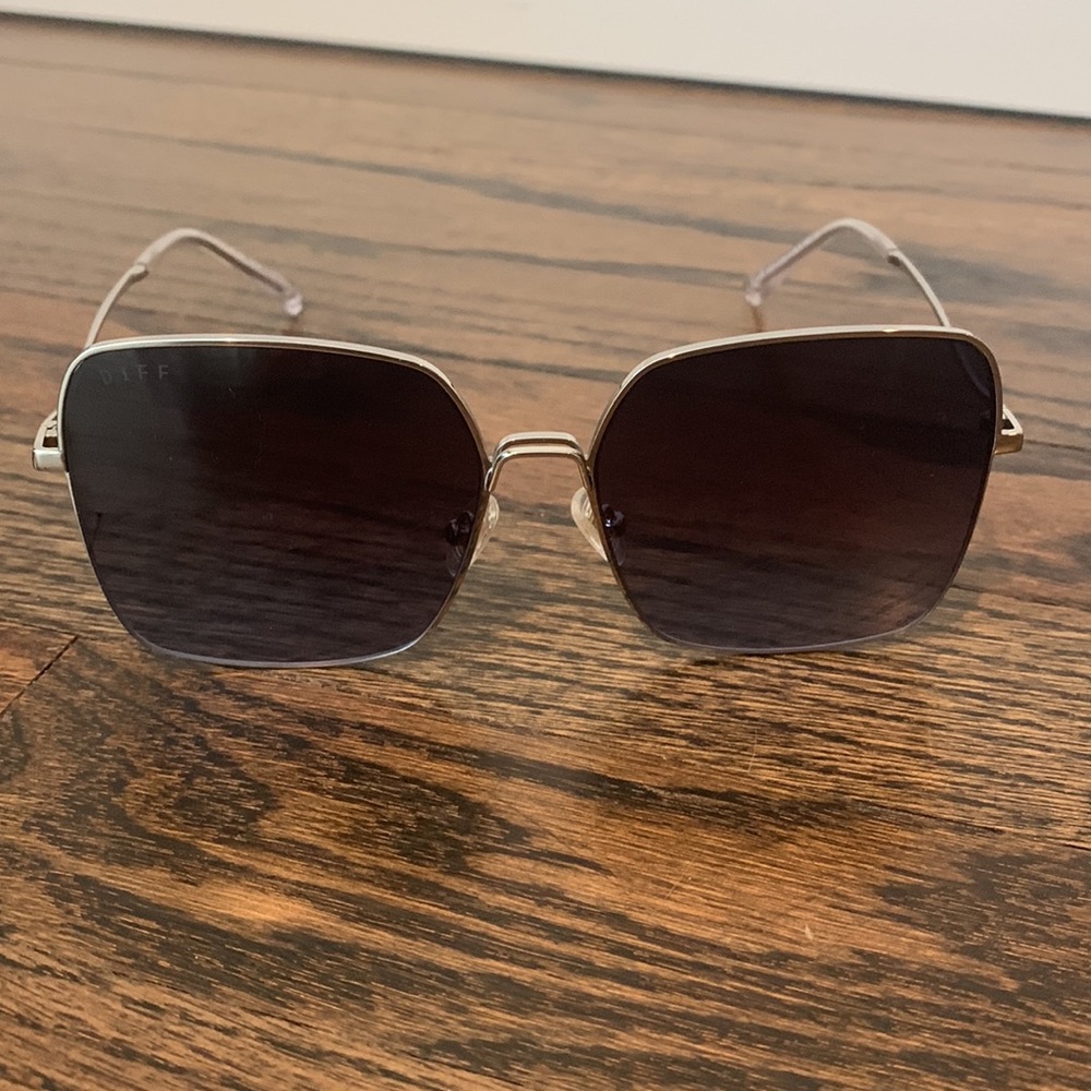 Diff Silver Frame With Black Lenses Sunglasses - image 4